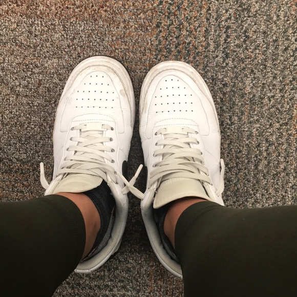 Air Force 1 Jesters - Picture 2 of 4